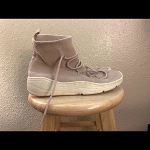 High top sneakers